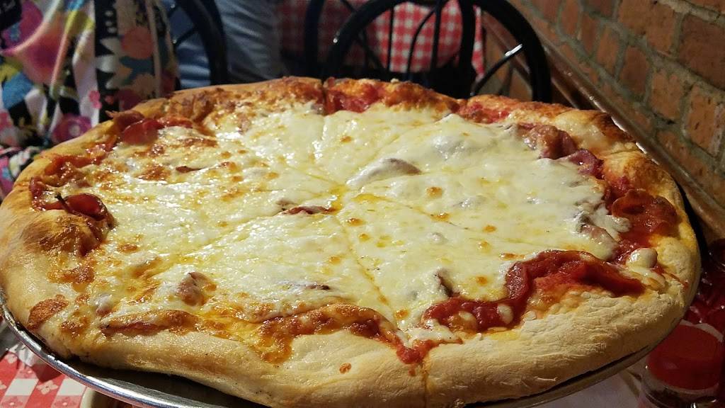 Filippis Pizza Grotto Escondido | restaurant | 114 W Grand Ave, Escondido, CA 92025, USA | 7607472650 OR +1 760-747-2650