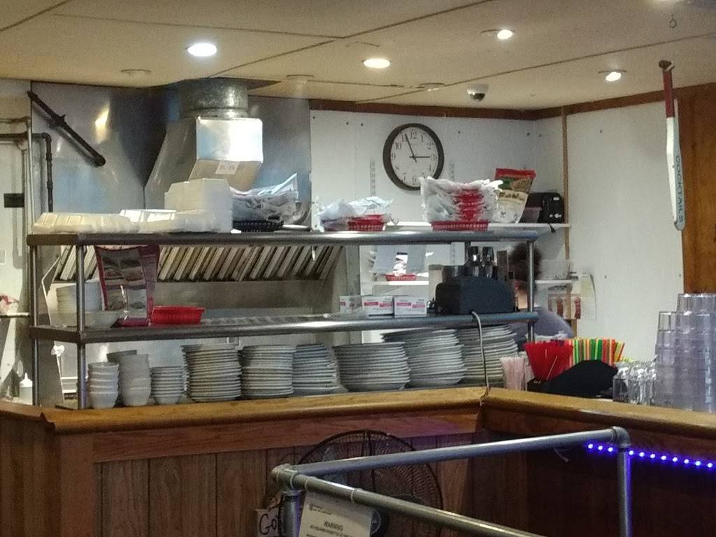 Donnas Place Bar & Grill | restaurant | 112 Ramsey Way, Toledo, WA 98591, USA | 3608642700 OR +1 360-864-2700