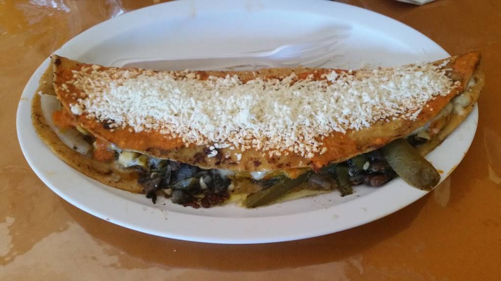 Cemitas Poblanas | restaurant | 401 S Indiana St, Los Angeles, CA 90063, USA | 3232666068 OR +1 323-266-6068