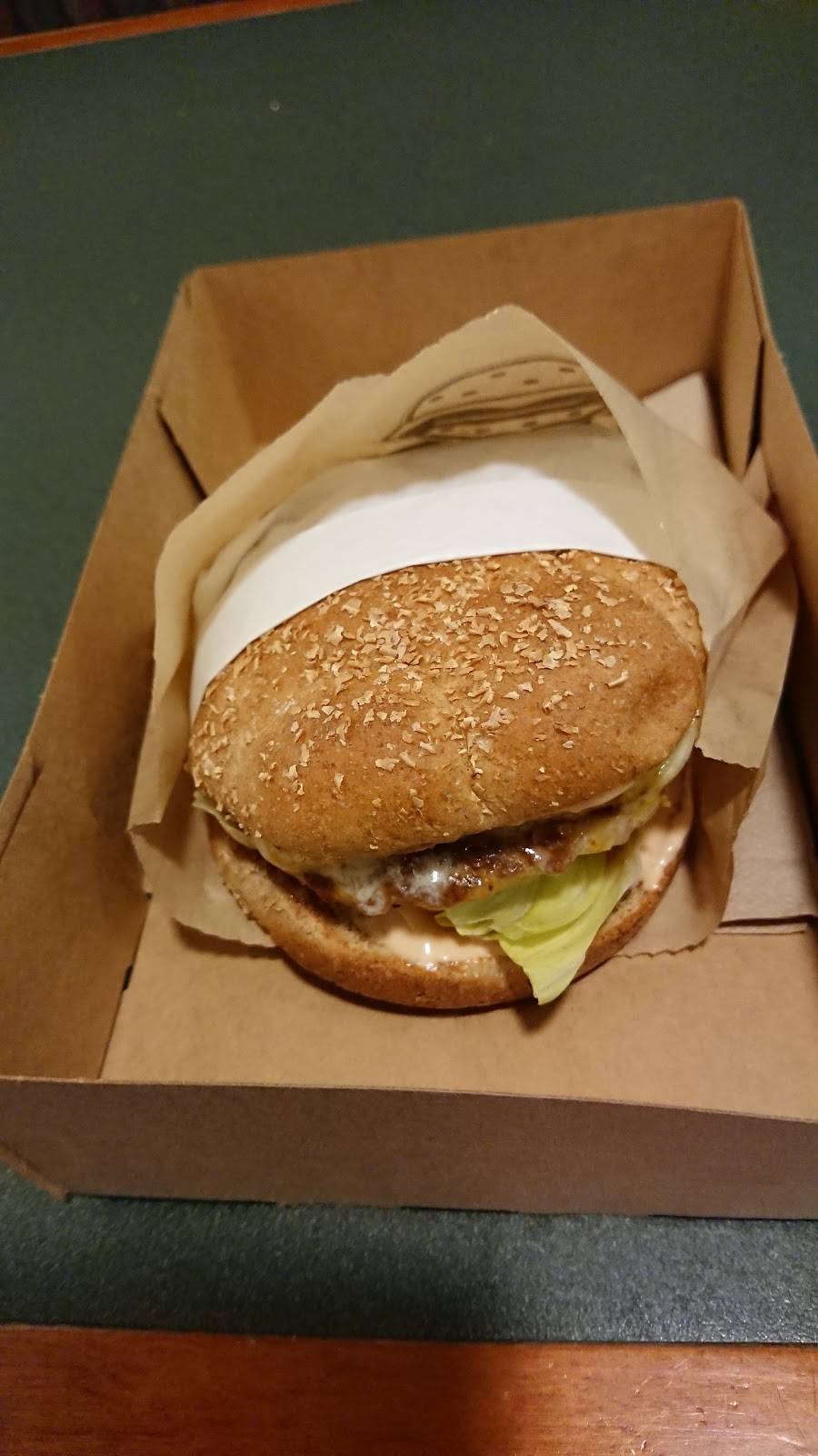 Joes Burgers | restaurant | 2501 SW Jefferson Way, Corvallis, OR 97331, USA | 5417370655 OR +1 541-737-0655