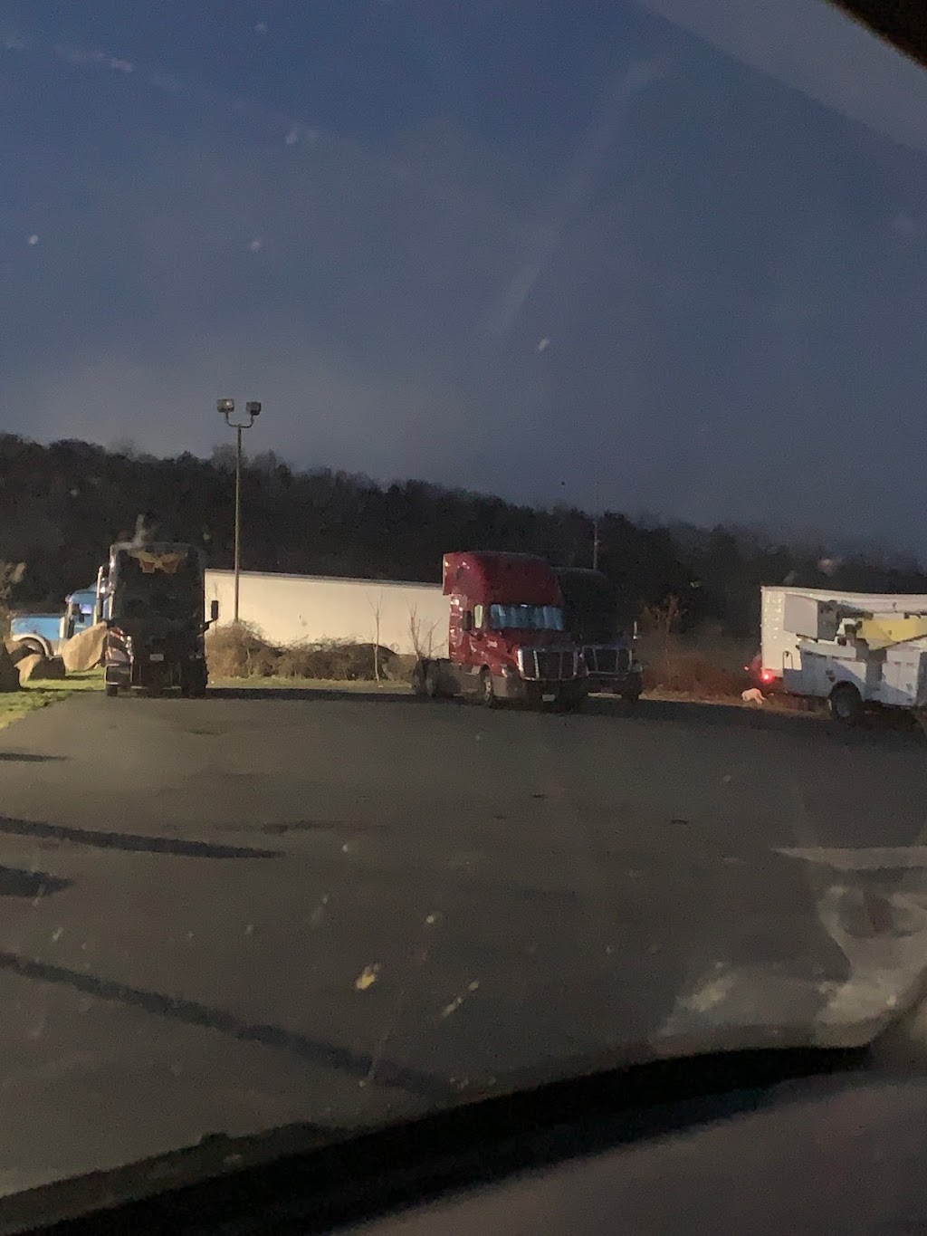 Shell | restaurant | 11497 James Madison Hwy, Gordonsville, VA 22942, USA | 5408323344 OR +1 540-832-3344