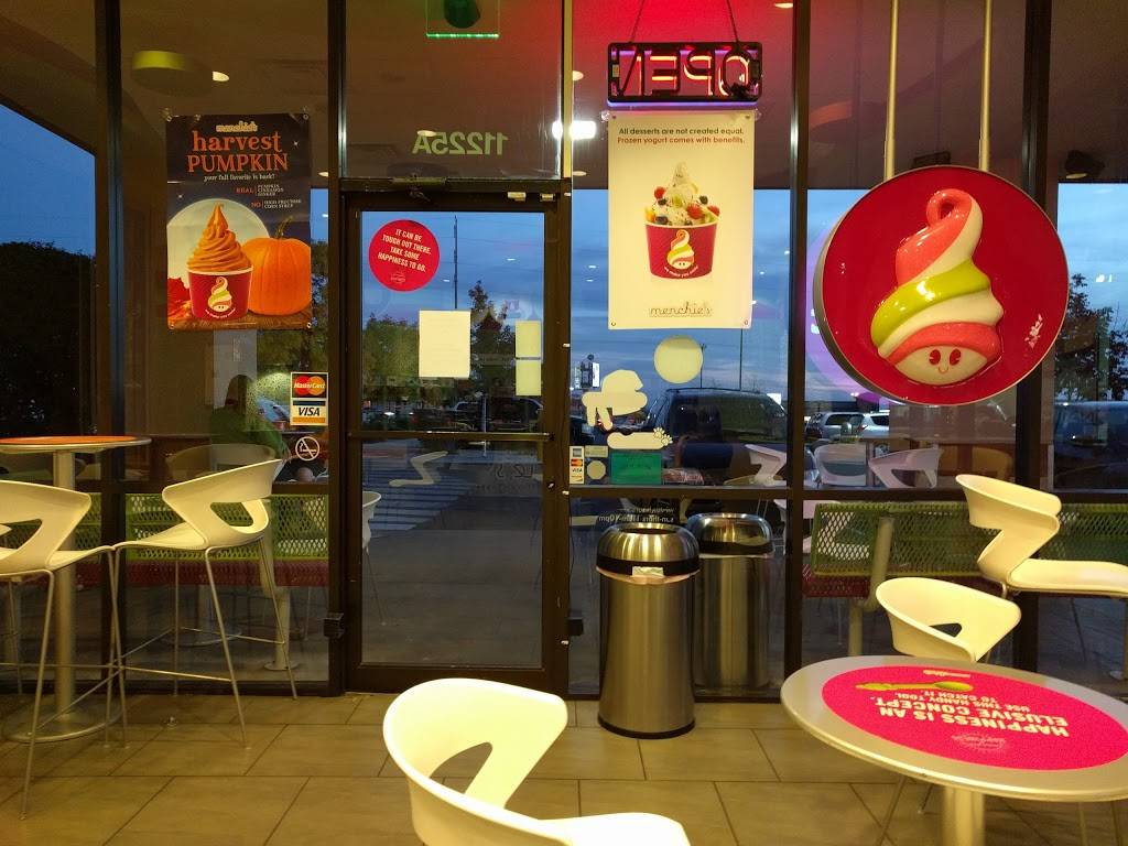 Menchies Frozen Yogurt | bakery | 11225 Montgomery Blvd NE Ste A, Albuquerque, NM 87111, USA | 5052930615 OR +1 505-293-0615