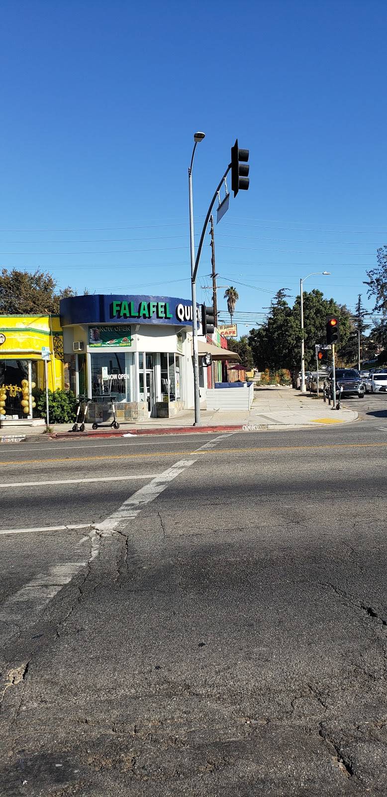 Falafel Queen | restaurant | 5101 W Pico Blvd, Los Angeles, CA 90019, USA | 3234132595 OR +1 323-413-2595