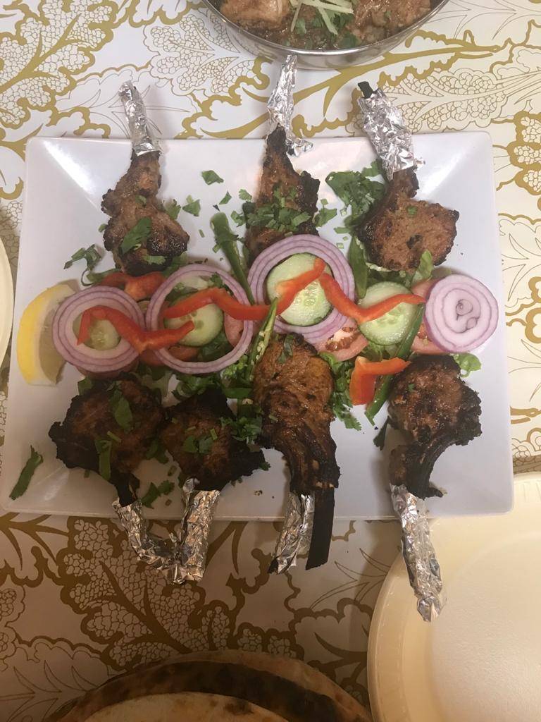 Family Kabobs House | restaurant | 3205 Columbia Pike, Arlington, VA 22204, United States | 7034838618 OR +1 703-483-8618