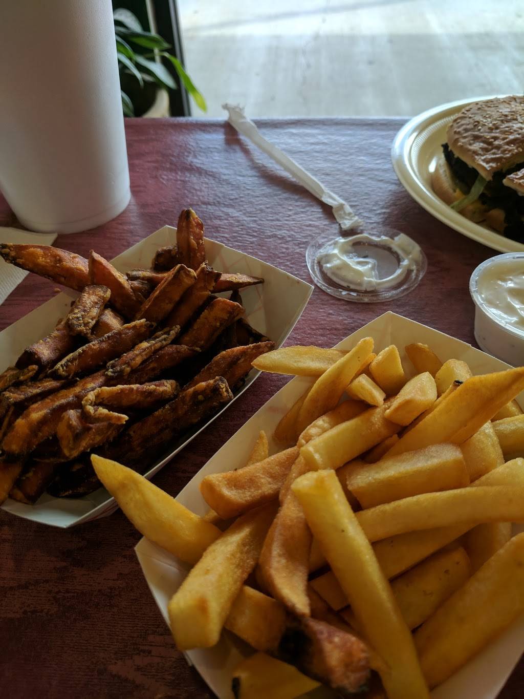 Jazz Daddys Poboys | restaurant | 17221 Jefferson Hwy, Baton Rouge, LA 70817, USA | 2257512215 OR +1 225-751-2215