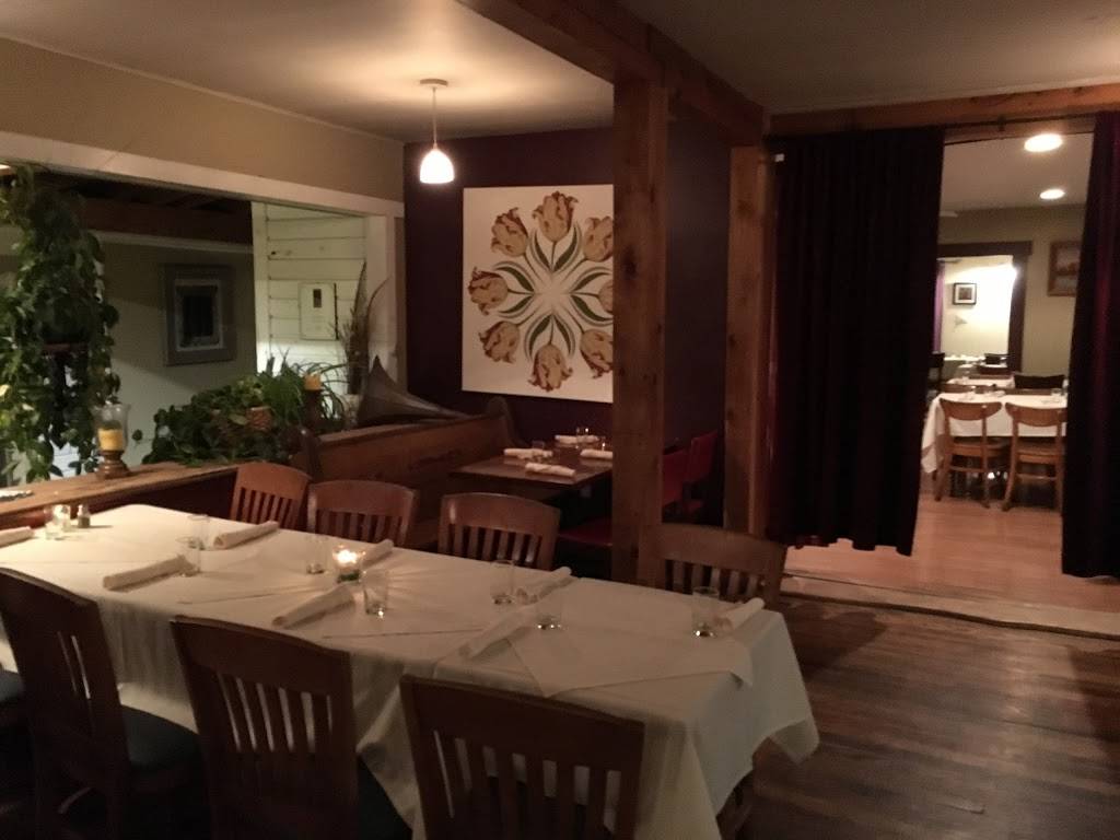 Stonecat Cafe: Regional Cuisine & Bar | cafe | 5315 NY-414, Hector, NY 14841, USA | 6075465000 OR +1 607-546-5000