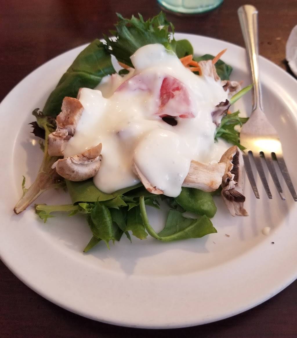 Vesuvios Italian Restaurant | restaurant | 1049 Durham Rd H, Roxboro, NC 27573, USA | 3363224300 OR +1 336-322-4300