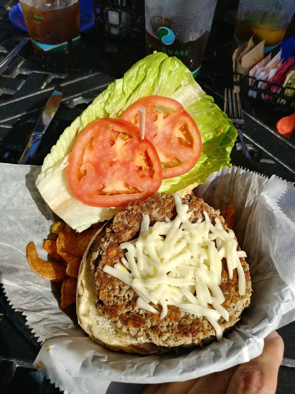 Tate Island Grill | restaurant | 500 Mandalay Ave, Clearwater Beach, FL 33767, USA | 7274412425 OR +1 727-441-2425