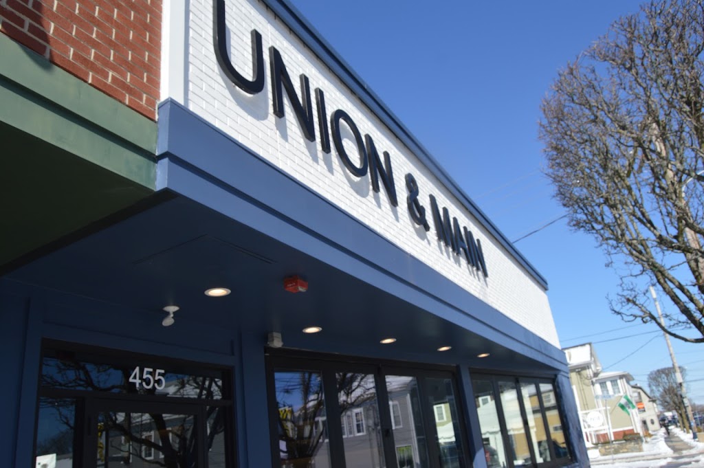 Union & Main | restaurant | 455 Main St, East Greenwich, RI 02818, USA | 4012891191 OR +1 401-289-1191