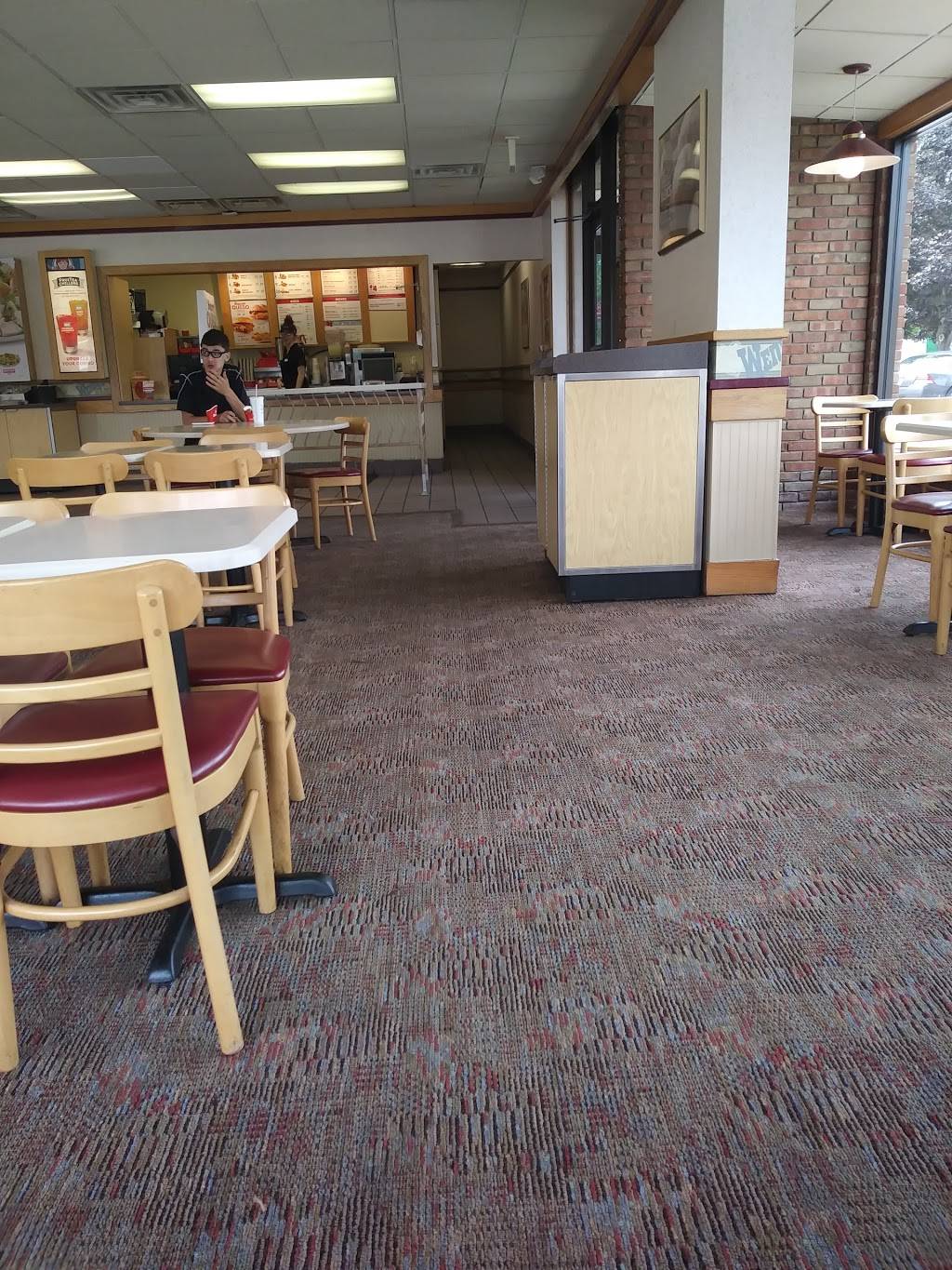 Wendys | restaurant | 1266 Canton Rd, Akron, OH 44312, USA | 3307842630 OR +1 330-784-2630