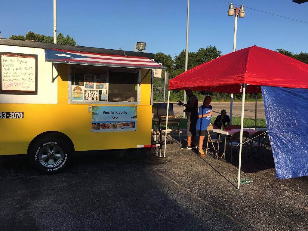 Puerto Rico To Go | restaurant | 1301 NW Cache Rd, Lawton, OK 73507, USA | 5805833070 OR +1 580-583-3070