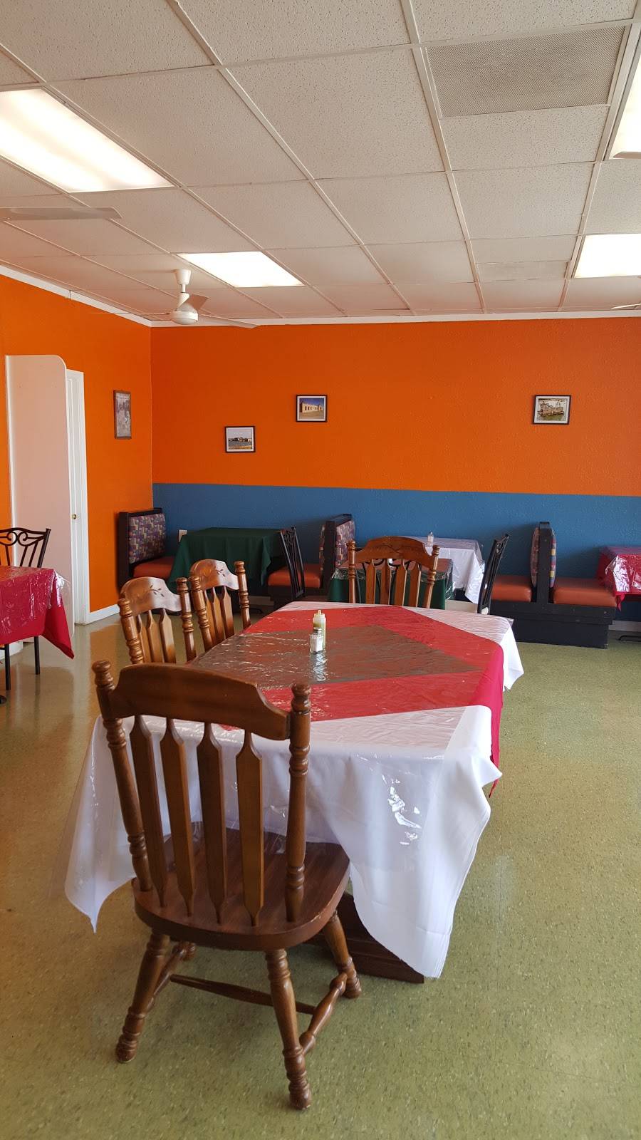 Viejo Padilla Mexican Restaurant | restaurant | 22513 Community Dr, New Caney, TX 77357, USA | 2817476592 OR +1 281-747-6592