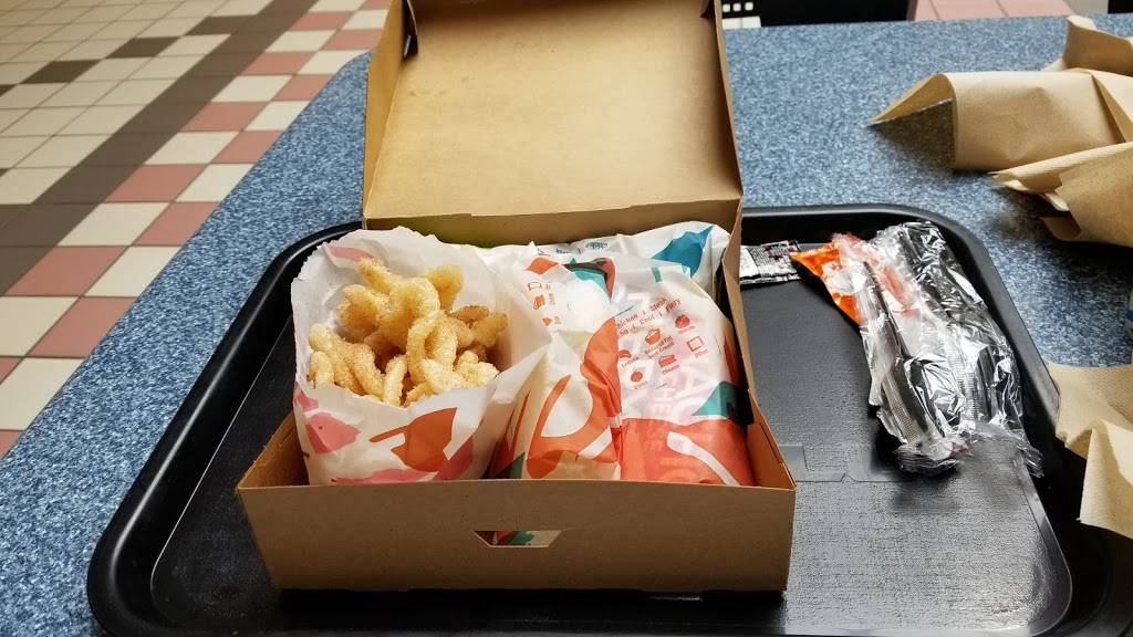 Taco Bell | restaurant | 4350 24th Ave, Fort Gratiot Twp, MI 48059, USA | 8103854439 OR +1 810-385-4439