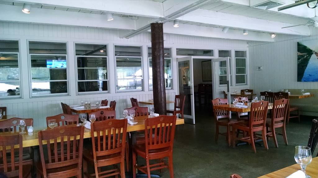 Sandy Point Beach House | restaurant | 7175 Lake Shore Dr, West Olive, MI 49460, USA | 6167968210 OR +1 616-796-8210