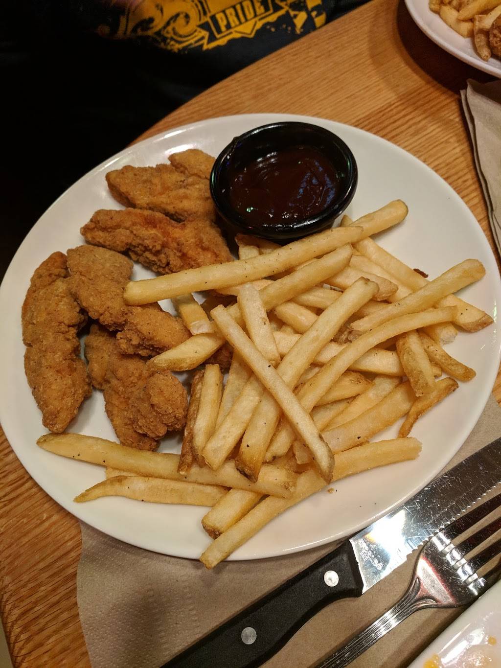 Applebees Grill + Bar | restaurant | 1514 Mt Vernon Ave, Marion, OH 43302, USA | 7403892305 OR +1 740-389-2305