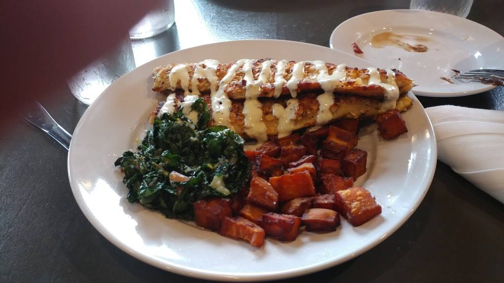 The Speckled Trout Restaurant and Bottle Shop | restaurant | 922 Main St, Blowing Rock, NC 28605, USA | 8282959819 OR +1 828-295-9819