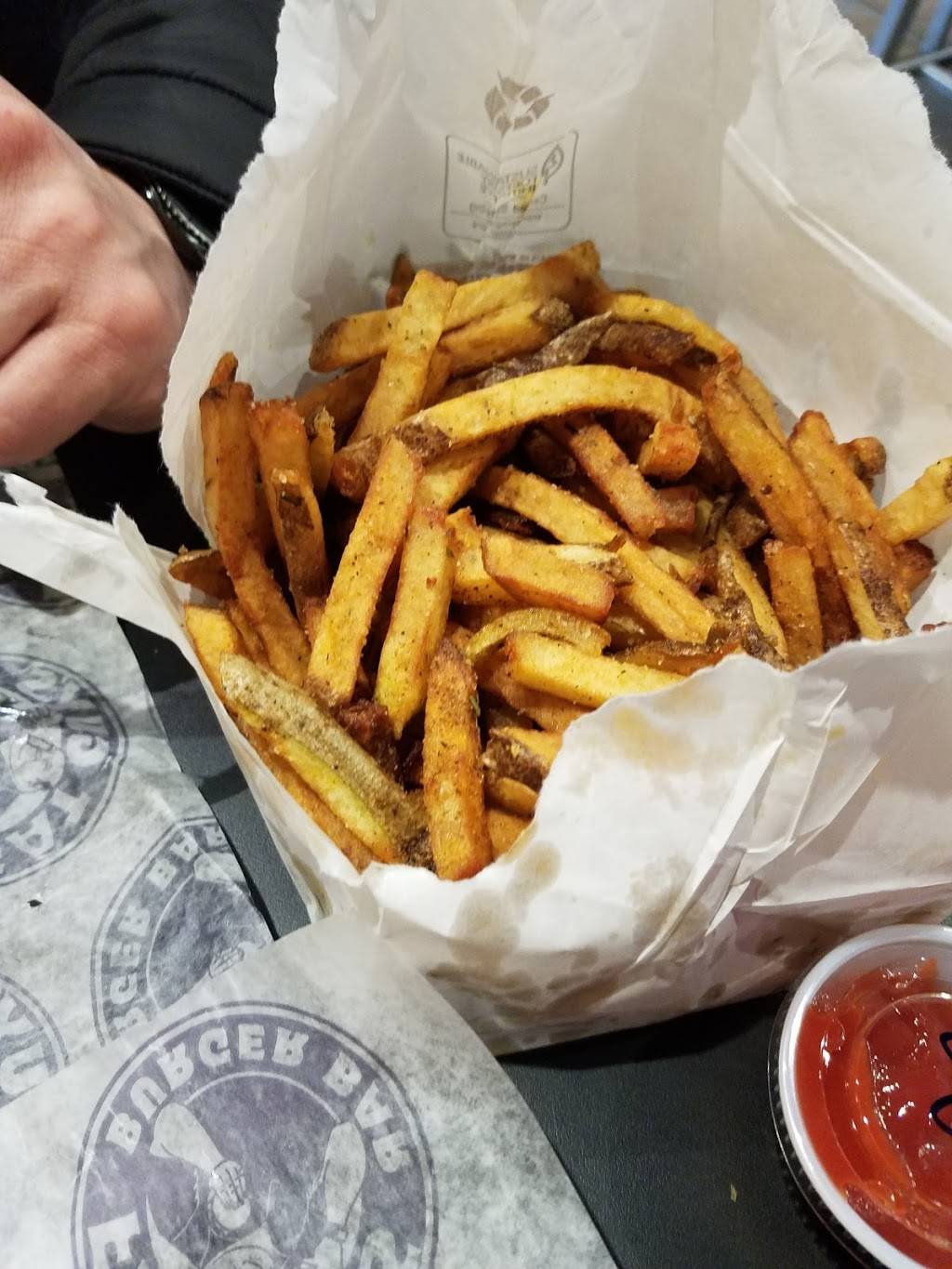 Fat Guys Burger Bar | restaurant | 7945 S Memorial Dr, Tulsa, OK 74133, USA | 9188932232 OR +1 918-893-2232