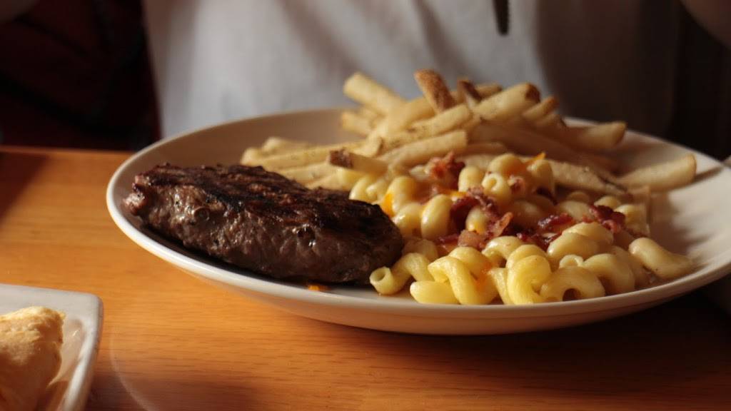 Applebees Grill + Bar | restaurant | 1734 W Olive Ave, Merced, CA 95348, USA | 2097249930 OR +1 209-724-9930