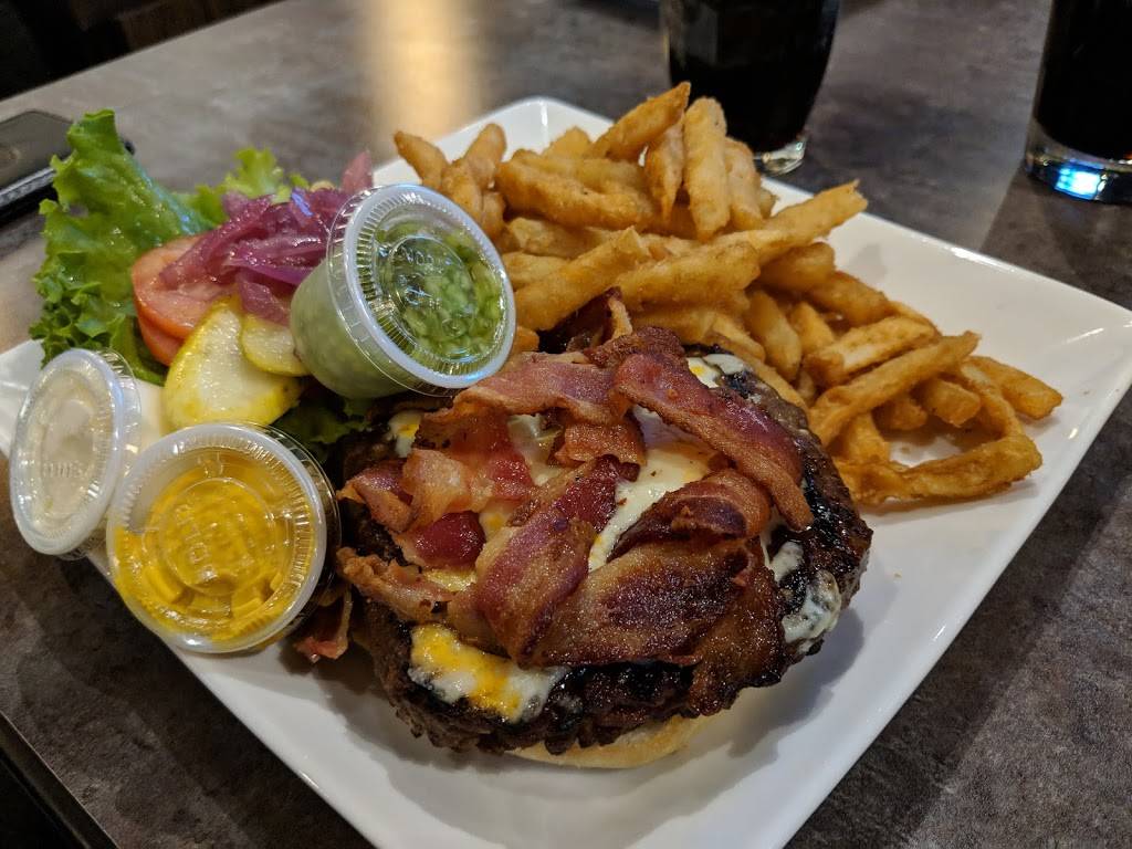 One Eyed Jack Pub & Grill | restaurant | 33 Taunton Rd W, Oshawa, ON L1G 7B4, Canada | 9052400080 OR +1 905-240-0080