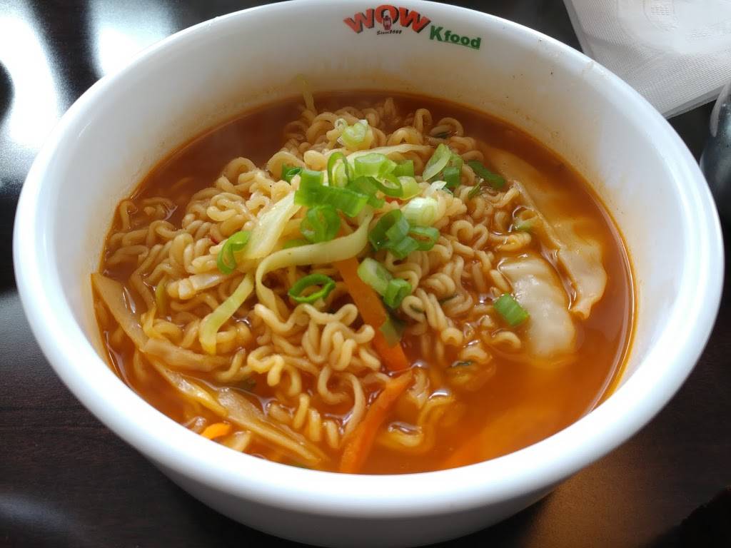 Wow Korean Restaurant | restaurant | 55 Dundas St E, Mississauga, ON L5A 1W1, Canada | 9058962315 OR +1 905-896-2315