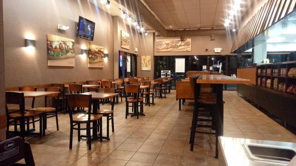 Penn Station East Coast Subs | meal takeaway | 4827 Davis Lant Dr, Evansville, IN 47715, USA | 8124027366 OR +1 812-402-7366