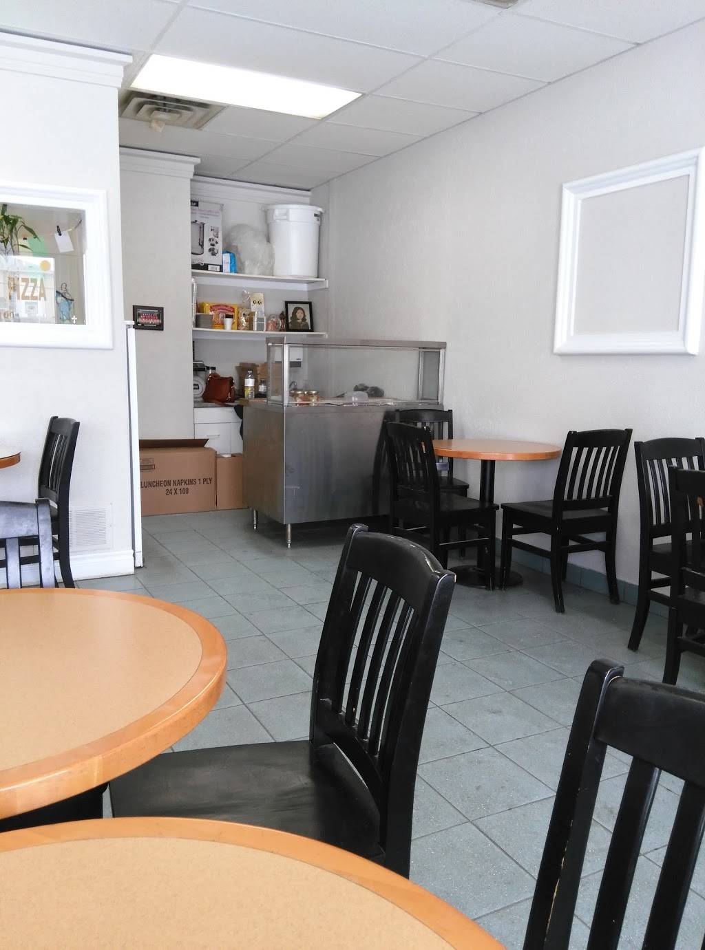 Il Bistro Cafe & Pizzeria | restaurant | 16630 Bayview Ave, Newmarket, ON L3X 1X2, Canada | 9059531553 OR +1 905-953-1553