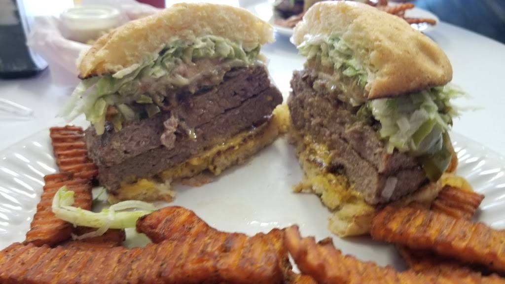 Burger Fresh | restaurant | 804 Gladstell St #110, Conroe, TX 77304, USA | 9367564414 OR +1 936-756-4414