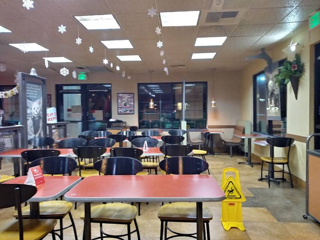 Jack in the Box | restaurant | 1491 Sixth St, Norco, CA 92860, USA | 9517371496 OR +1 951-737-1496