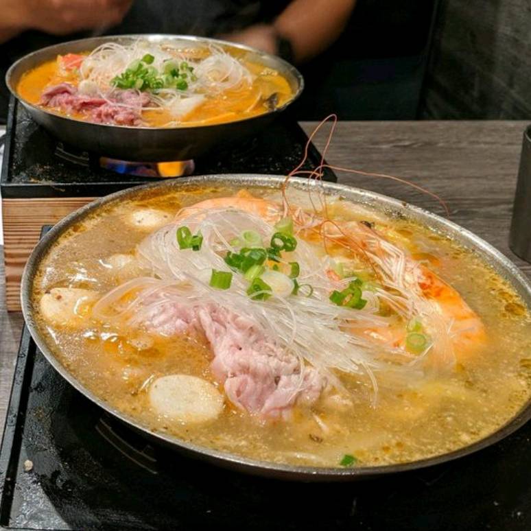 Red Flame Restaurant | restaurant | 12148 South St unit a, Artesia, CA 90701, USA | 5628099990 OR +1 562-809-9990