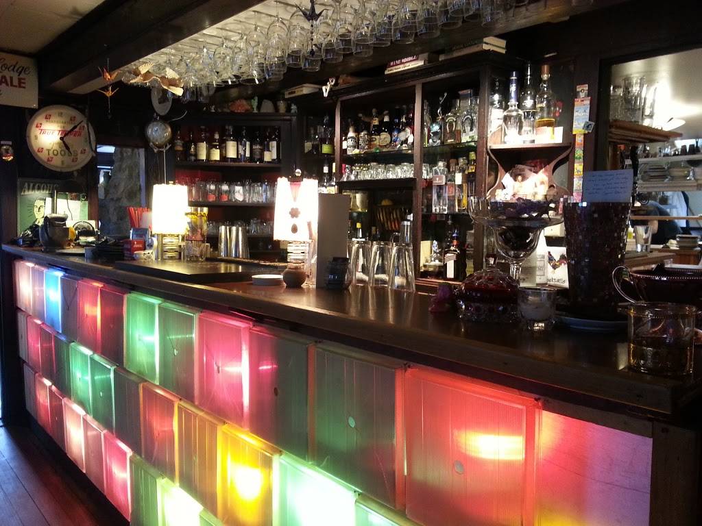 Dream Away | restaurant | 1342 County Rd, Becket, MA 01223, USA | 4136238725 OR +1 413-623-8725