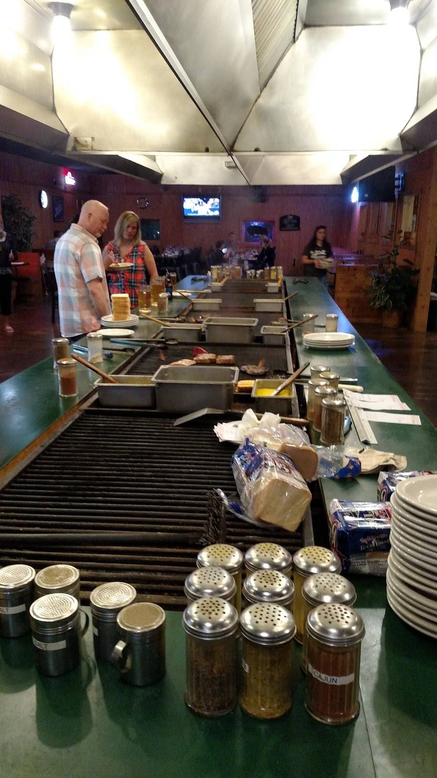 Sams Steakhouse | restaurant | 105 W Trefz Dr, Marshall, IL 62441, USA | 2178268123 OR +1 217-826-8123