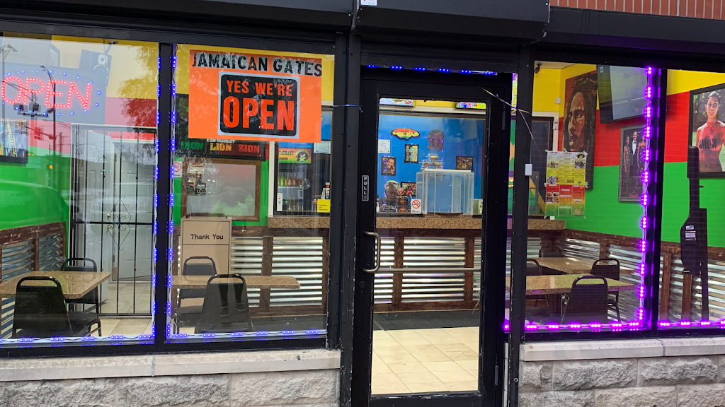 Jamaican Gates Restaurant Chicago 2 | restaurant | 111 E 51st St, Chicago, IL 60615, USA | 7738559099 OR +1 773-855-9099