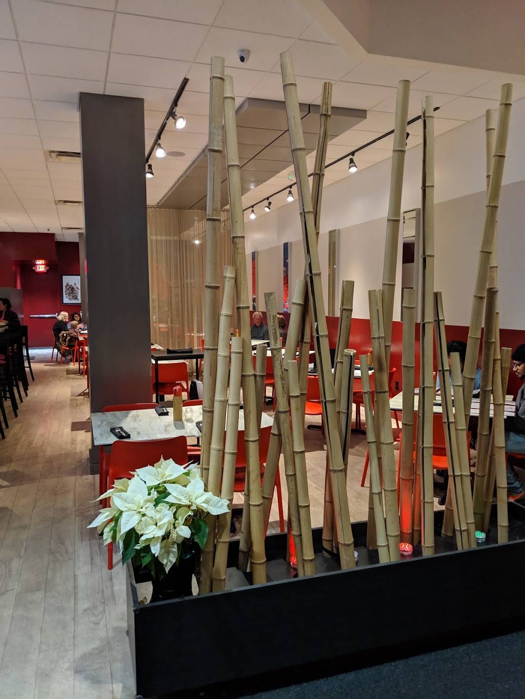 Pearl Asian Kitchen | night club | 20060 Van Aken Blvd, Shaker Heights, OH 44122, USA | 2167518181 OR +1 216-751-8181