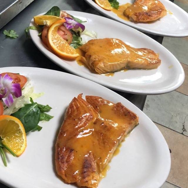 El Gran Mar de Plata | restaurant | 3175 Fulton St, Brooklyn, NY 11208, USA | 7188271717 OR +1 718-827-1717