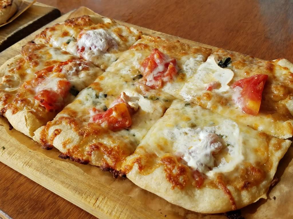 Half Full | restaurant | 125 2nd St, Lewes, DE 19958, USA | 3026458877 OR +1 302-645-8877