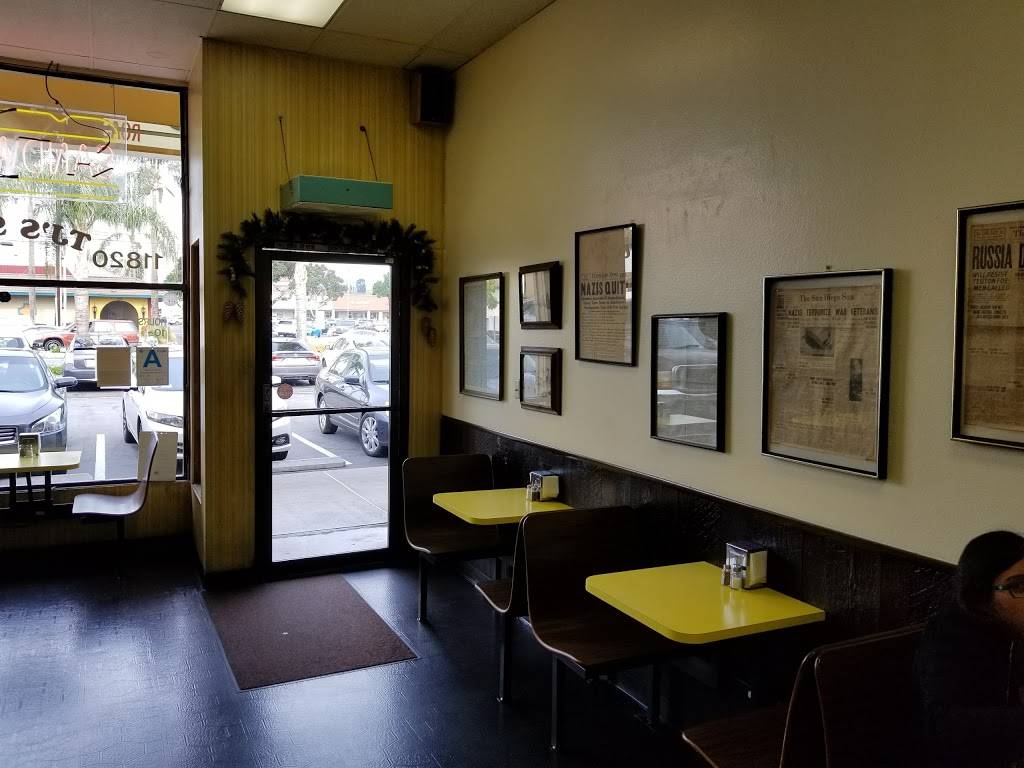 TJs Submarines | meal takeaway | 11820 Artesia Blvd, Artesia, CA 90701, USA | 5628608396 OR +1 562-860-8396