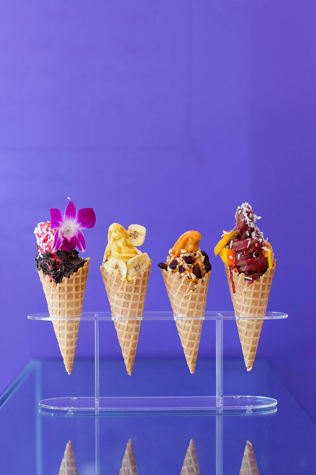 Frozen Fruit Co | restaurant | 729 Montana Ave #2, Santa Monica, CA 90403, USA | 4247448860 OR +1 424-744-8860