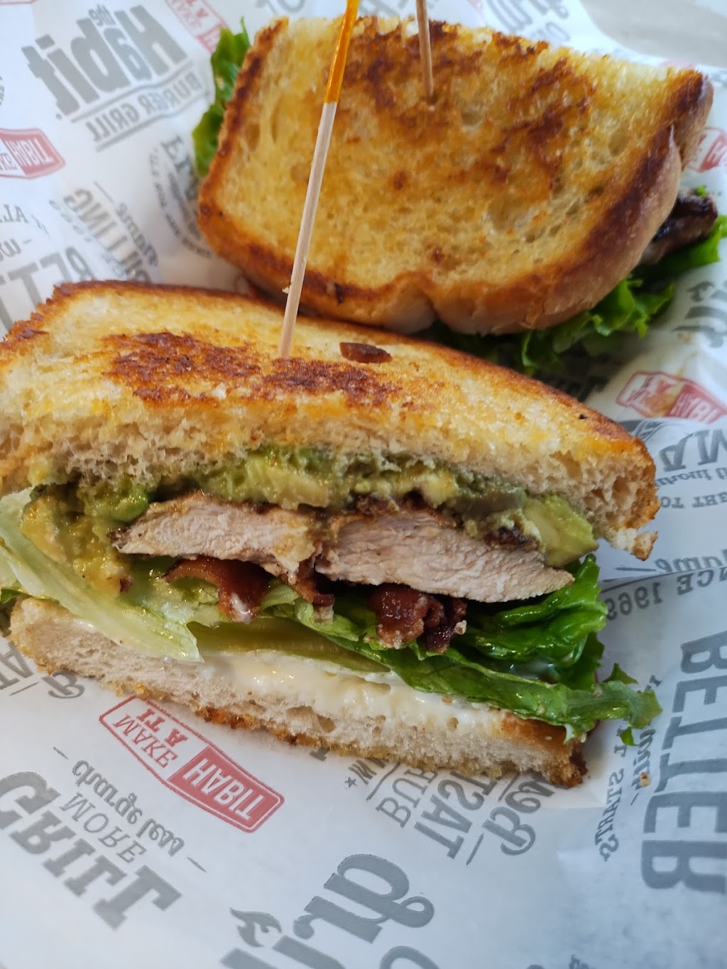 The Habit Burger Grill | restaurant | 3030 Capitol Ave, Sacramento, CA 95816, USA | 9166209499 OR +1 916-620-9499