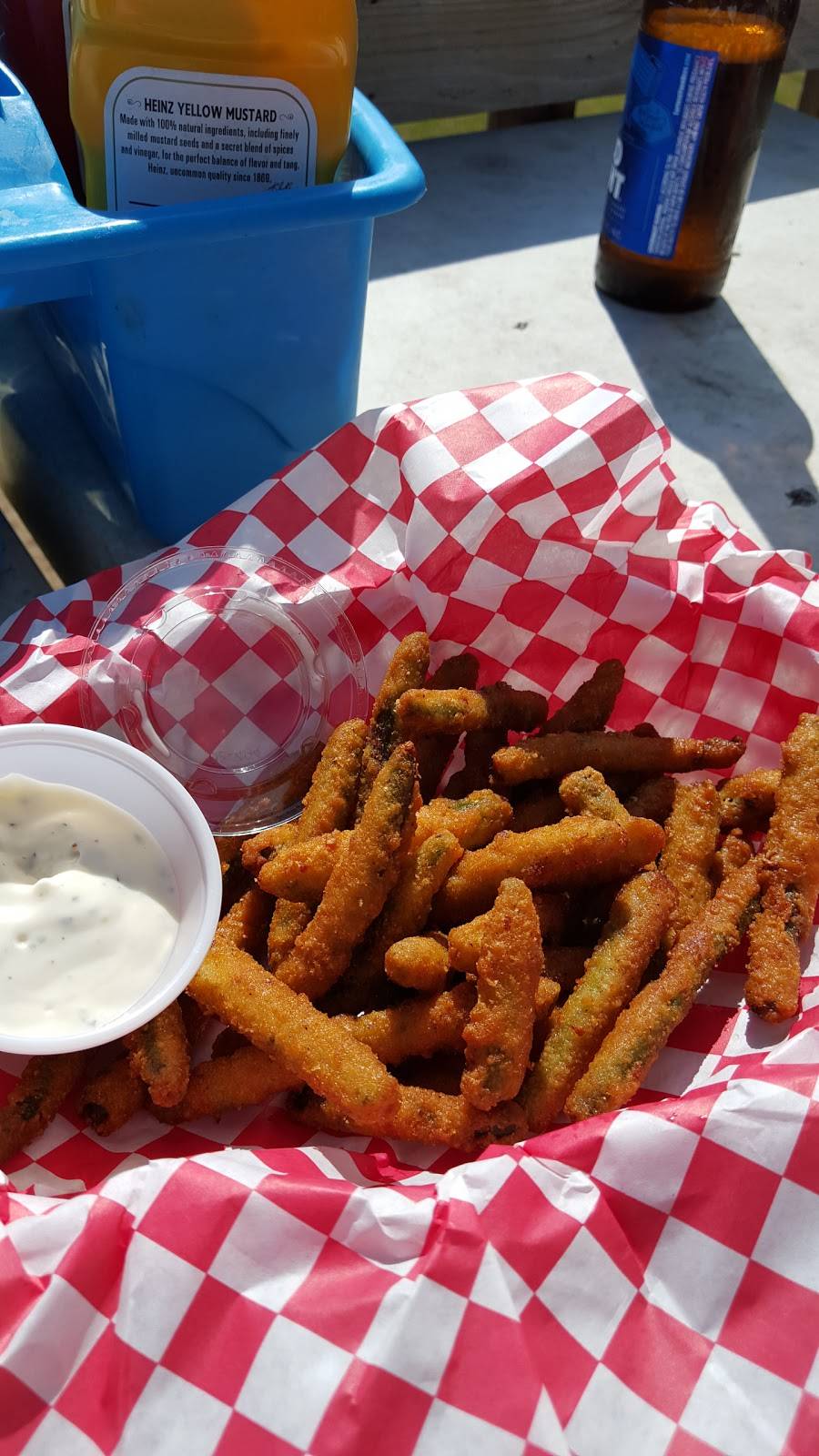 Boat Bar | restaurant | 2000 S Ortonville Rd, Ortonville, MI 48462, USA | 2486274419 OR +1 248-627-4419