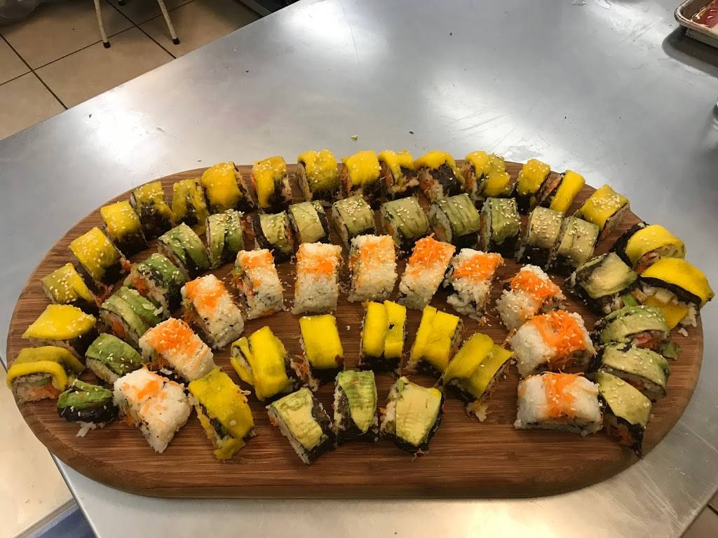 Dash of Salt n Pepper Catering | bakery | 10353 Cross Creek Blvd, Tampa, FL 33647, USA | 8134064907 OR +1 813-406-4907