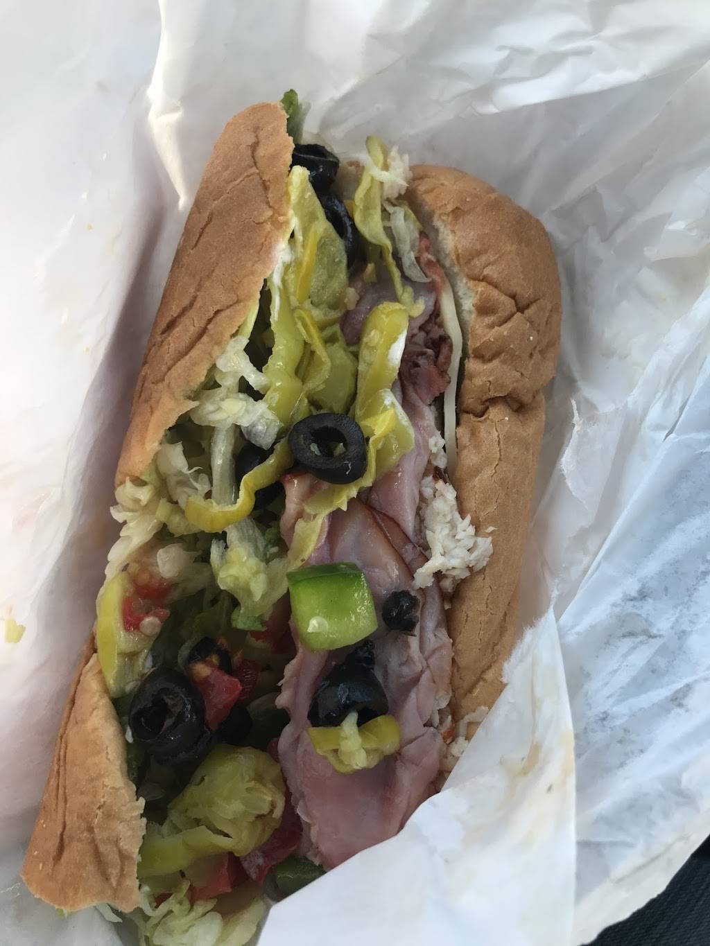 Vitellis Deli | restaurant | 12401 Hesperia Rd #7, Victorville, CA 92395, USA | 7608431965 OR +1 760-843-1965