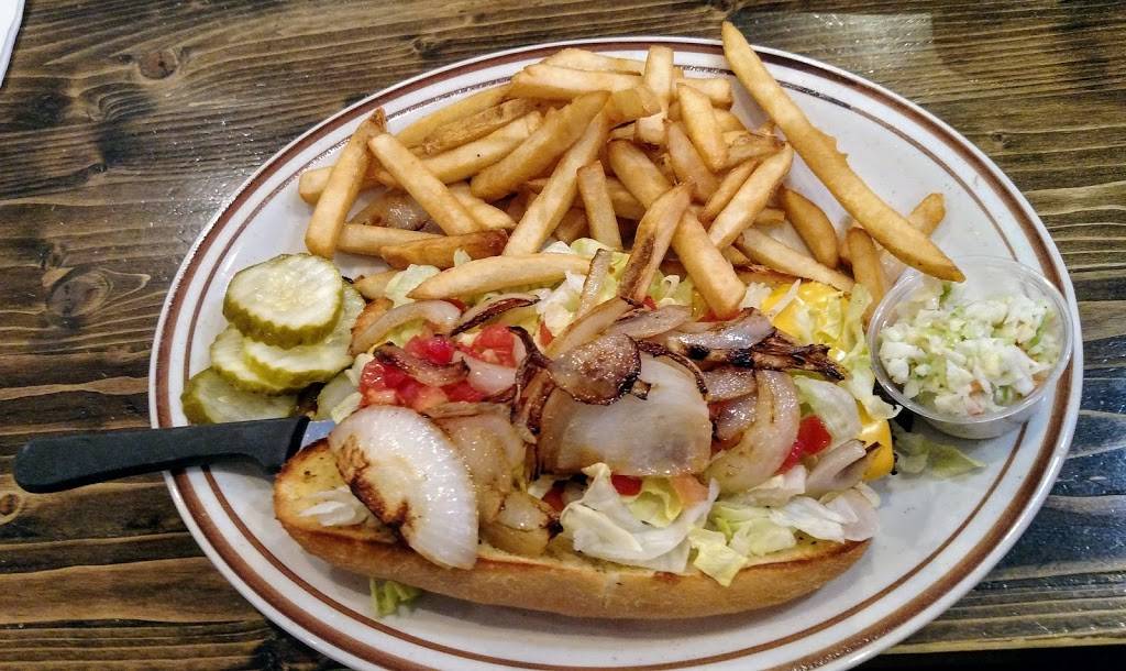 Golden Nugget Pancake House | bakery | 1765 W Lawrence Ave, Chicago, IL 60640, USA | 7737696700 OR +1 773-769-6700