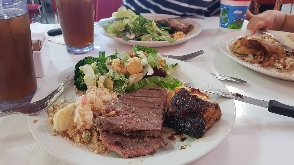 Camilas Restaurant | restaurant | 5458 International Dr, Orlando, FL 32819, USA | 4073542507 OR +1 407-354-2507