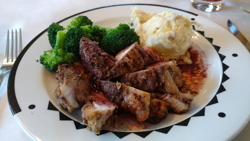 Alys Restaurant | restaurant | 604 S Oak St, La Veta, CO 81055, USA | 7197423742 OR +1 719-742-3742