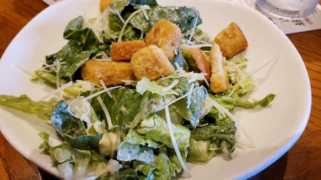 Outback Steakhouse | restaurant | 8255 W Flagler St, Miami, FL 33144, USA | 3052629766 OR +1 305-262-9766