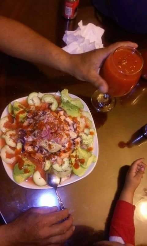 Mariscos Sinaloa | restaurant | 318 E Long Ave, Fort Worth, TX 76106, USA | 8172054773 OR +1 817-205-4773