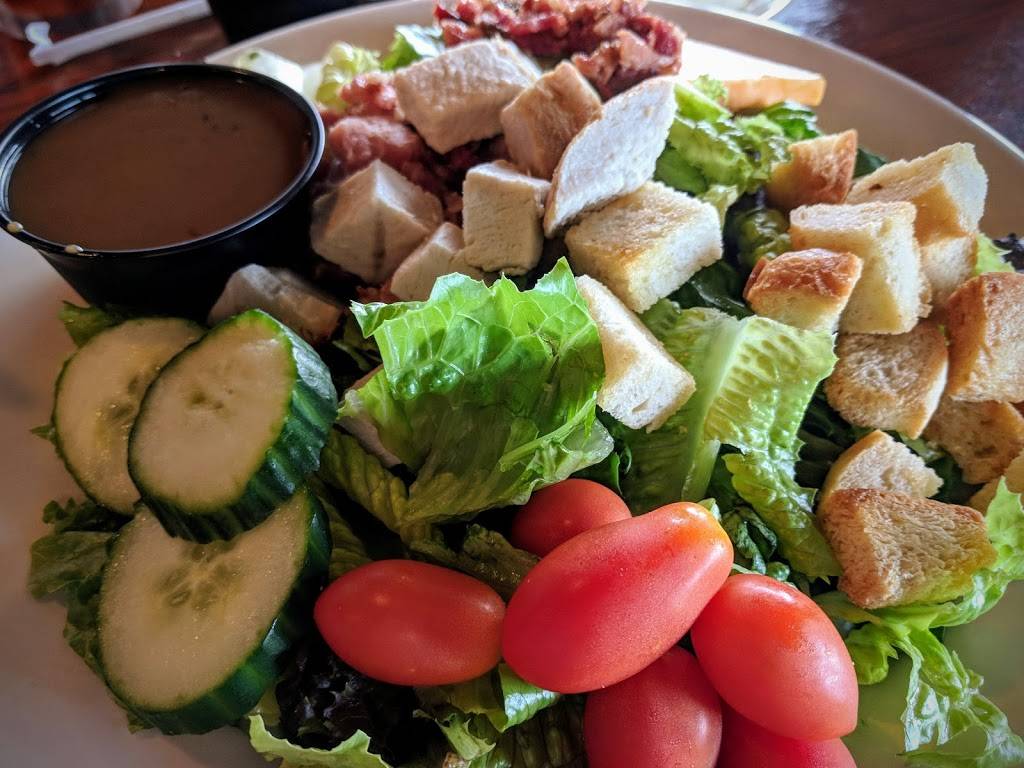 Cracker Barrel Old Country Store | restaurant | 11993 Chase Plaza Dr, Cincinnati, OH 45240, USA | 5136489655 OR +1 513-648-9655