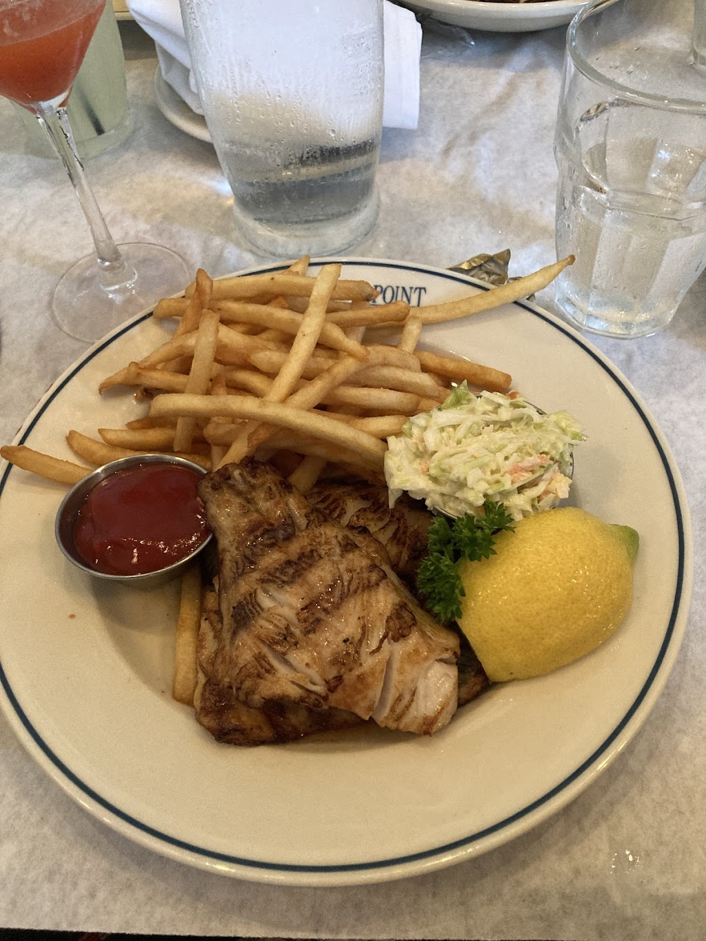 Blue Point Grill | restaurant | 3 W Rd, Newtown, PA 18940, USA | 2677564044 OR +1 267-756-4044