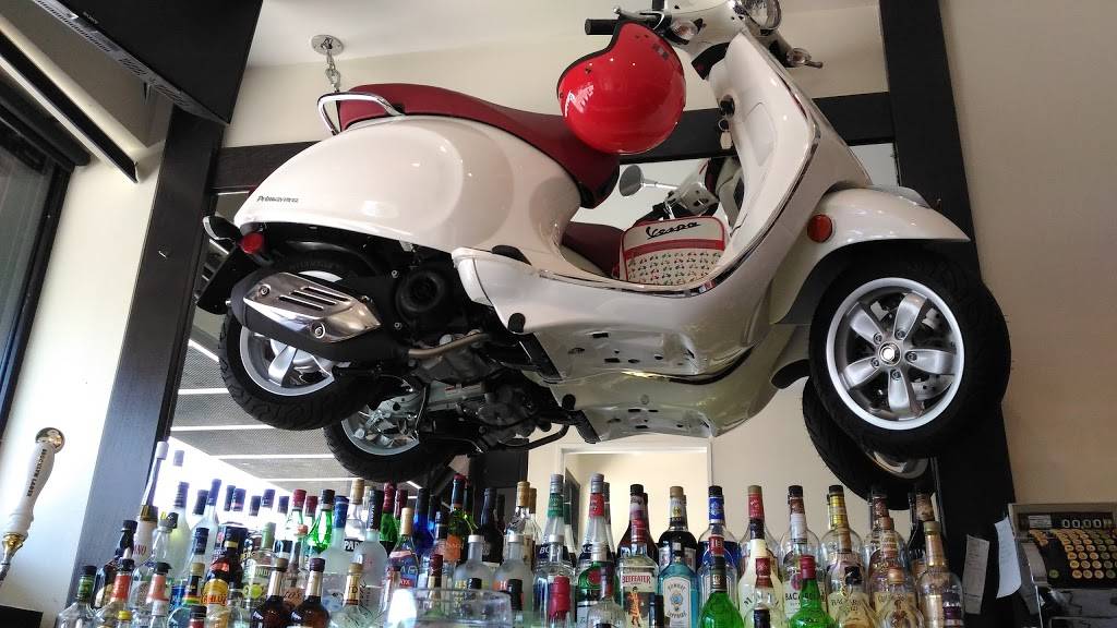 Armondos | restaurant | 7316 Northern Blvd, Jackson Heights, NY 11372, USA | 7188980113 OR +1 718-898-0113