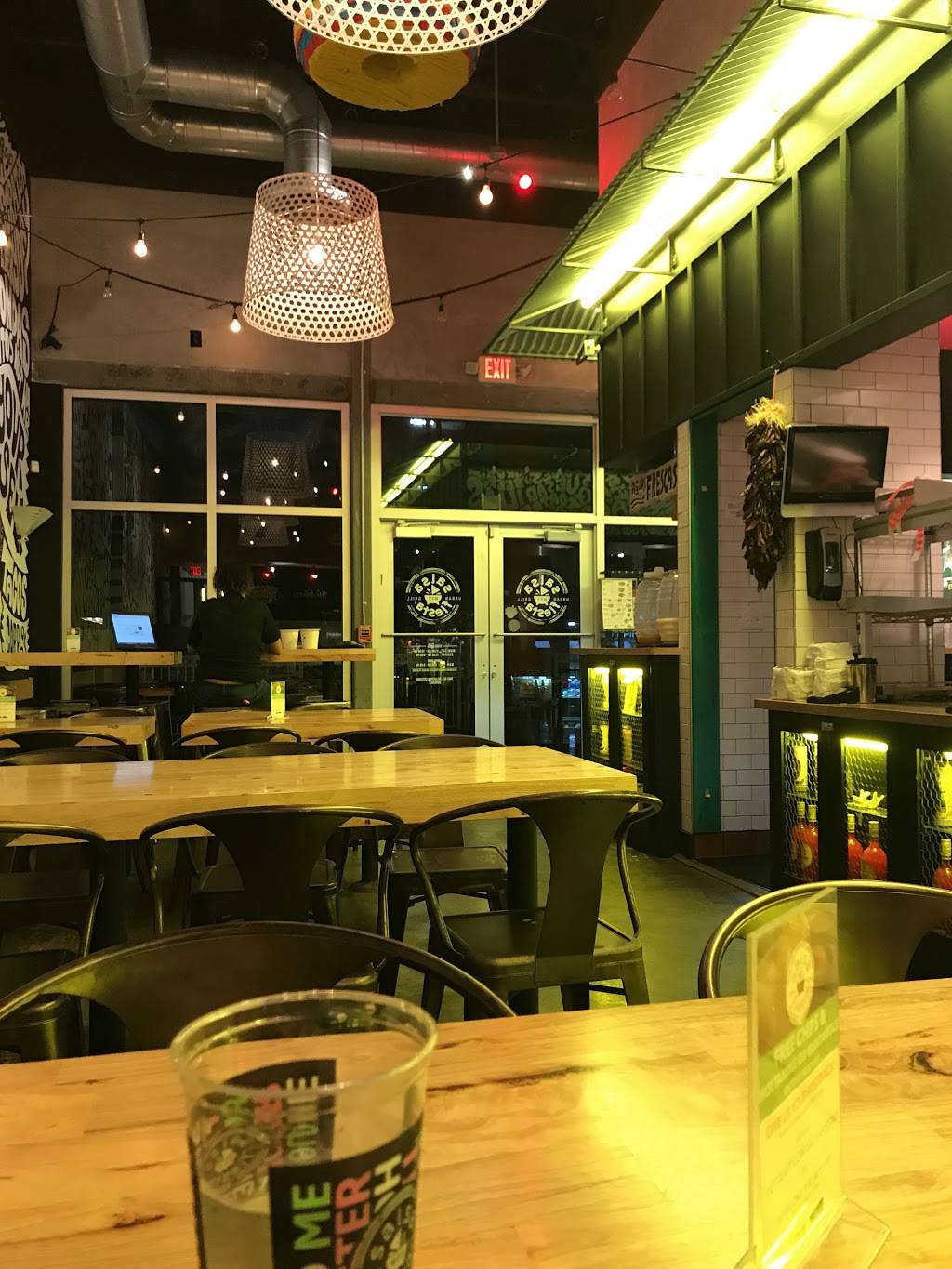 Salsa Fiesta | restaurant | 1050 NW 14th St, Miami, FL 33136, USA | 3056153831 OR +1 305-615-3831